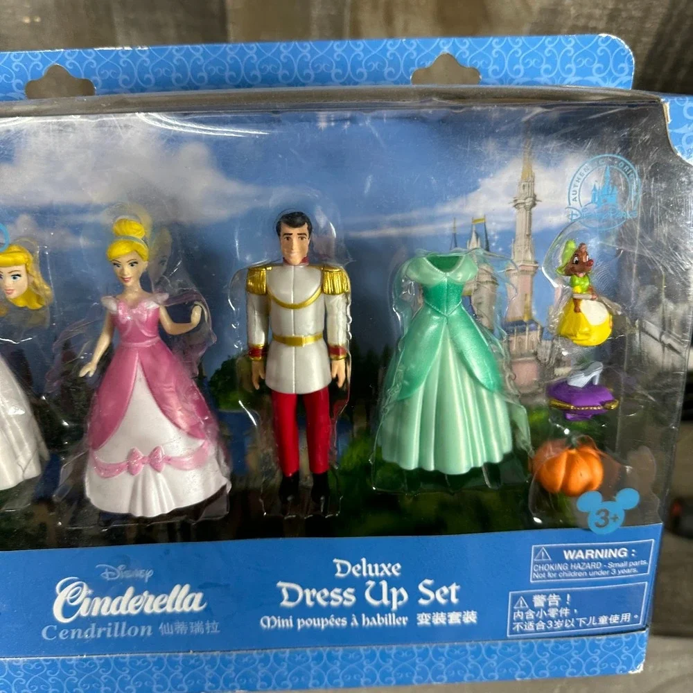 Disney Parks Princess Cinderella Mini Doll Dress Up Deluxe Play Set